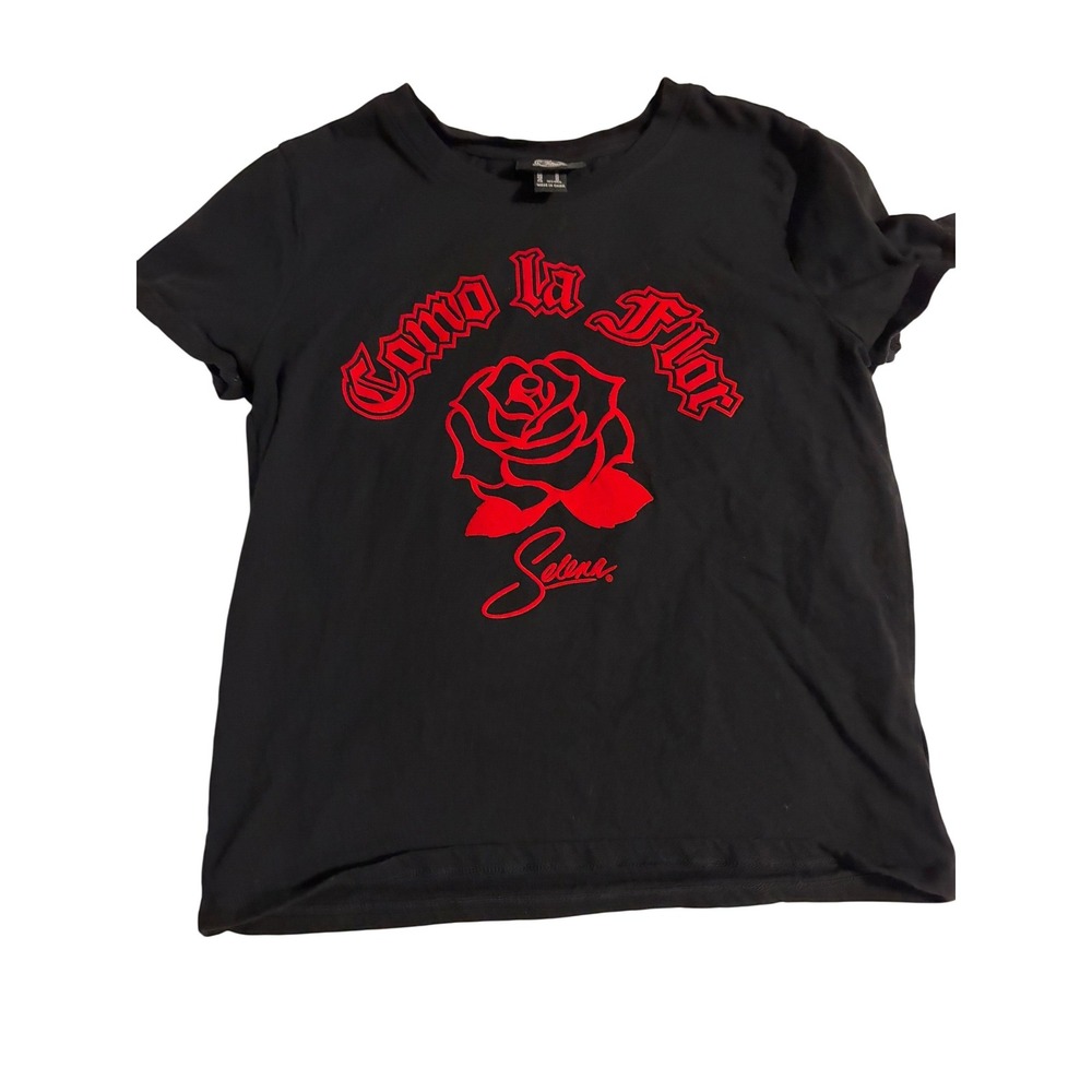 Selena Quintanilla T-Shirt Como La Flor Red Rose Graphic Black Medium